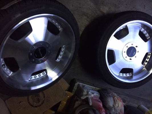 ล้อ W work EuroLine made in japan 18 นิ้ว สวยกริ๊ป ไร้รอย ไร้คราบ สวยมาก ฝาครบของแท้ ล้อ W work EuroLine made in japan 18 นิ้ว สวยกริ๊ป ไร้รอย ไร้คราบ สวยมาก ฝาครบของแท้