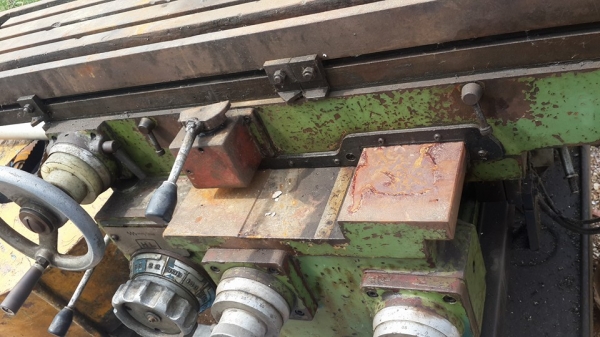 ขายครับขายมิลลิ่ง ไต้หวัน kaofong m5 โอโต้ 3 แกน ระยะทำงาน ประมาณ 300 × 800 มีจอลิเนี่ย สภาพ ใช้งาน โรงงานเลิก ราคาไม่แพง 0814583376 เอก ปทุม ขายครับขายมิลลิ่ง ไต้หวัน kaofong m5 โอโต้ 3 แกน ระยะทำงาน ประมาณ 300 × 800 มีจอลิเนี่ย สภาพ ใช้งาน โรงงานเลิก ราคาไม่แพง 0814583376 เอก ปทุม