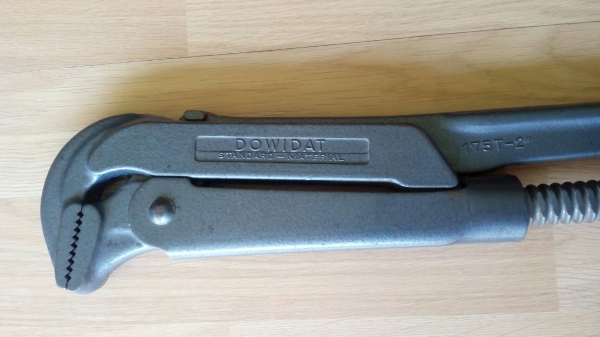 ขายคอม้าDOWIDAT Made in Germany. ขนาดปากจับ2"งานใหม่เก่าเก็บ