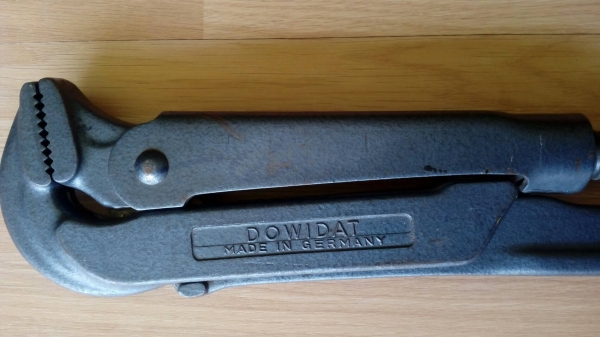 ขายคอม้าDOWIDAT Made in Germany. ขนาดปากจับ2"งานใหม่เก่าเก็บ