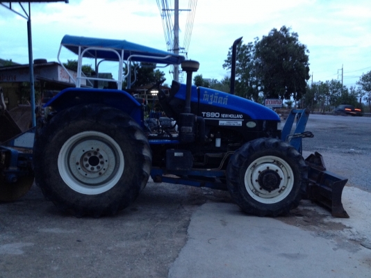 ขายรถไถ Ford ts90 เกียร์กลาง 2002