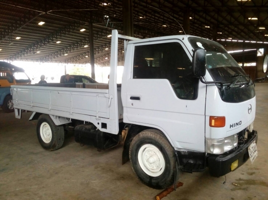 สี่ล้อ ฮีโน่ DUTRO121ปี46 ช่วงยาว3.20ม สภาพดีสวยพร้อมใช้ ทะเบียนพร้อมโอน