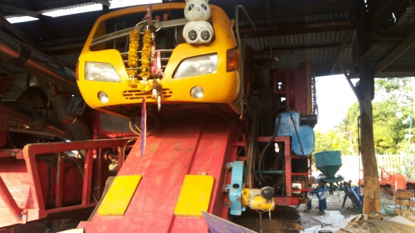 ขายรถเกี่ยวรุ่น KM54 สภาพดีพร้อมใช้งาน..ต่อลองราคาได้