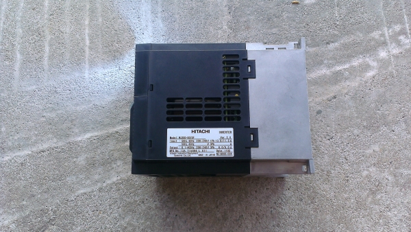 ขาย Inverter HITACHI (มือหนึ่ง)