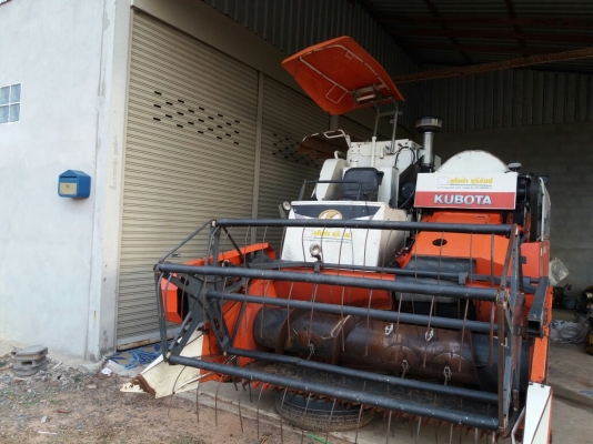 ขายรถเกี่ยวDC60ปี52สภาพสวยมากคับพร้อมใช้ เครื่องดี ระบบไฮทำงานปกติทุกอย่างคับ พร้อมตัวลาก คุ้มสุดๆคับซื้อใช้หรือรับจ้างไม่ผิดหวังคับ