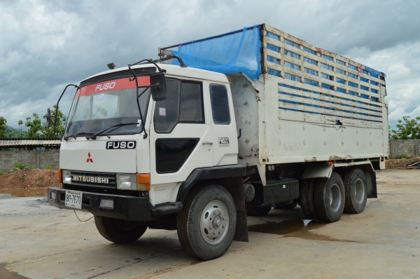 ขายรถ 10 ล้อ ดั้ม FUSO 195 แรง เพลาเดียว