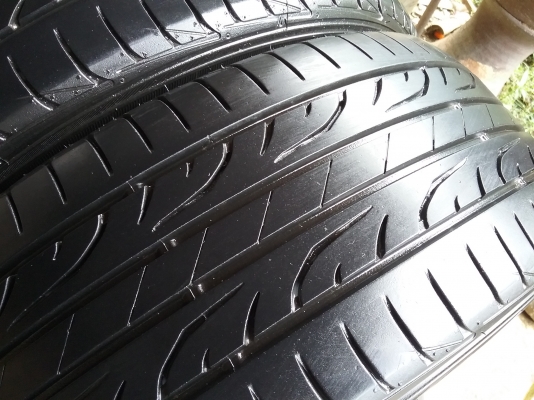 ยางDUNLOP 205 55R16 ปี2015 สภาพสวยมาก ดอกเยอะมากๆคุ้มถูกมากๆๆๆ ยางDUNLOP 205 55R16 ปี2015 สภาพสวยมาก ดอกเยอะมากๆคุ้มถูกมากๆๆๆ