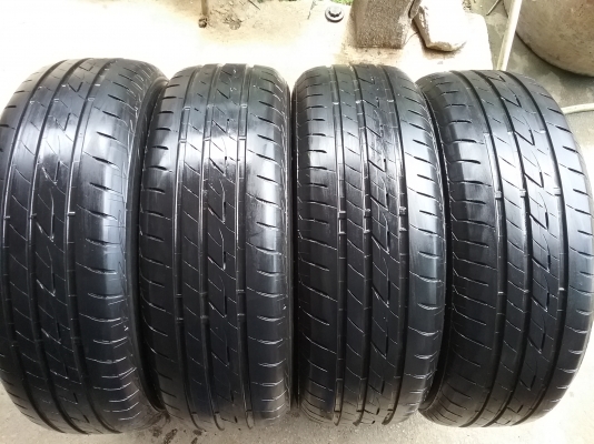 ยางBRIDGESTONE รุ่น Ecopia EP200 215  60R16 ปี2015คุ้มถูกมาก