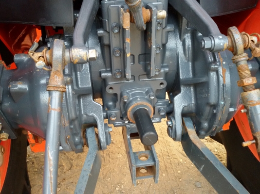 ปัญญาแทรคเตอร์..จัดมาให้ครับ ด่วน!!!คูโบต้า L4708SP พร้อมใบมีดFD185พร้อมโรตาลี่ตราช้างRX182 เล่มทะเบียนพร้อมจัดส่ง อ.ตะพานหิน จ.พิจิตร