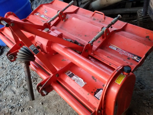 ปัญญาแทรคเตอร์..จัดมาให้ครับ ด่วน!!!คูโบต้า L4708SP พร้อมใบมีดFD185พร้อมโรตาลี่ตราช้างRX182 เล่มทะเบียนพร้อมจัดส่ง อ.ตะพานหิน จ.พิจิตร