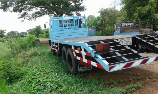 ขาย เทนเลอร์ 10 ล้อ เพลาเดียว คัสซีหัวยาว วางหัว ROCKY เครื่อง EH700 168 แรงม้า เกียร์ HO เฟืองท้าย FUSO เบรคทิฟฟี่ พาวเวอร์ ทะเบียนครบพร้อมโอน