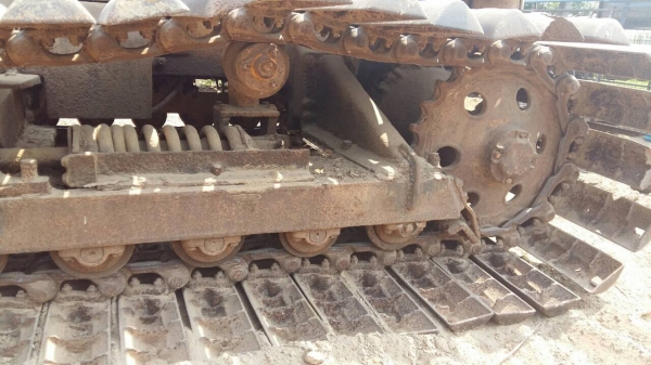 ขาย รถแทรคเตอร์ KOMATSU D31-16 ตีนเป็ด สภาพพร้อมใช้งาน เอกสารใบซื้อขาย ราคาคุยกันได้ครับ