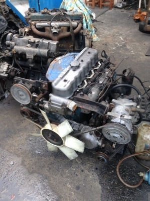 ขายเครื้องยนต์ดีเซลนิสสันED30