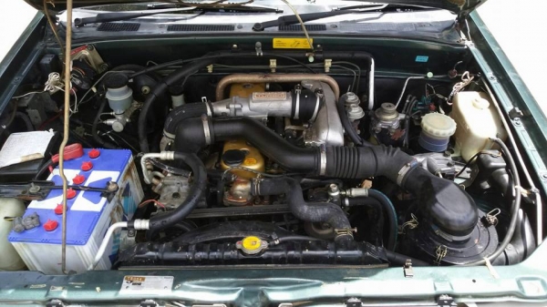 ISUZU DRAGON EYE รุ่นรองท๊อป 2.8 SX TRUBO ปี 40 พวงมาลัยเพาเวอร์แท้ เครื่องดีมาก