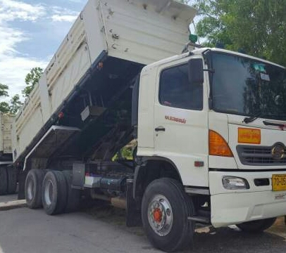 มี 4พ่วง สิบล้อ ฮีโน่ 320ปี49แม่ลูก 2เพา ดั้มสามมิตแท้ สภาพดีสวยเดิมๆไม่มีล้ม เล่มทะเบียนพร้อมโอน