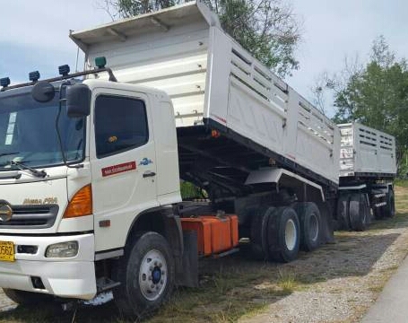 มี 4พ่วง สิบล้อ ฮีโน่ 320ปี49แม่ลูก 2เพา ดั้มสามมิตแท้ สภาพดีสวยเดิมๆไม่มีล้ม เล่มทะเบียนพร้อมโอน