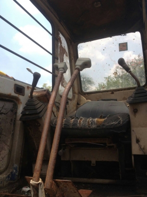 ขายด่วน KOBELCO MART III SK200 เอกสารเล่มทะเบียน โซ่บู๊ชดี เอวแน่น ราคาเบาๆครับ