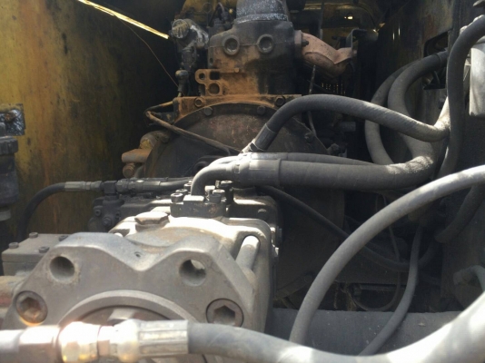 ขายด่วน KOBELCO MART III SK200 เอกสารเล่มทะเบียน โซ่บู๊ชดี เอวแน่น ราคาเบาๆครับ