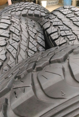 ขาย ยาง AT 31x10.5 R15 พร้อมล้อลายRock ขาย ยาง AT 31x10.5 R15 พร้อมล้อลายRock