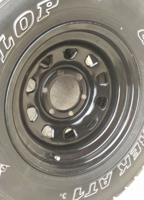 ขาย ยาง AT 31x10.5 R15 พร้อมล้อลายRock ขาย ยาง AT 31x10.5 R15 พร้อมล้อลายRock