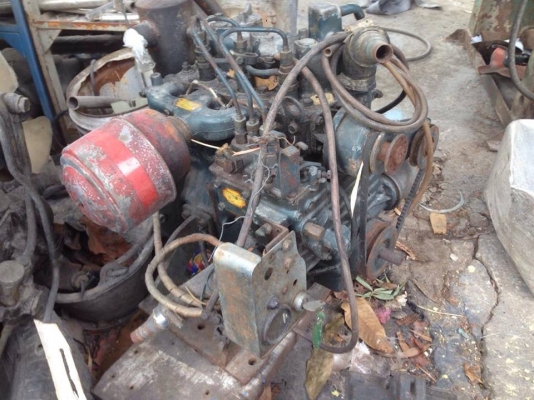 ขายเครื่องคูโบต้าพร้อมกุจแจสตาร์ท ขาย 16000 บาท