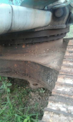 SK200-5  M.5 มีอินวอยล์ ไฟฟ้าครบ เอวแน่น เครื่องแห้ง รถสภาพดีใช้ได้ สีไม่สวยพร้อมใช้..