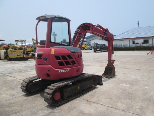 ขายแมคโคร ยี่ห้อ KOBELCO รุ่น SK30UR-3 ปี 2004 ขายแมคโคร ยี่ห้อ KOBELCO รุ่น SK30UR-3 ปี 2004