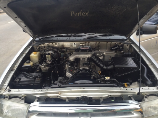 MAZDA 4 ประตู มือ1 ห้าง ดีเซล 2500 cc เดิม