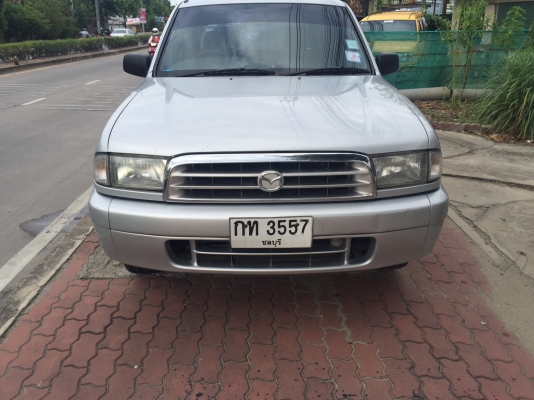 MAZDA 4 ประตู มือ1 ห้าง ดีเซล 2500 cc เดิม