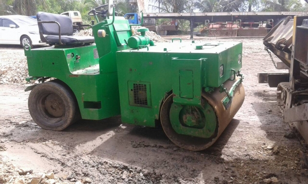 ขายรถบด ซาไก หน้าเหล็ก หลังยาง เครื่องยนต์ ISUZU 3KR  รุ่น TW 25 ราคา 286,000 บาท