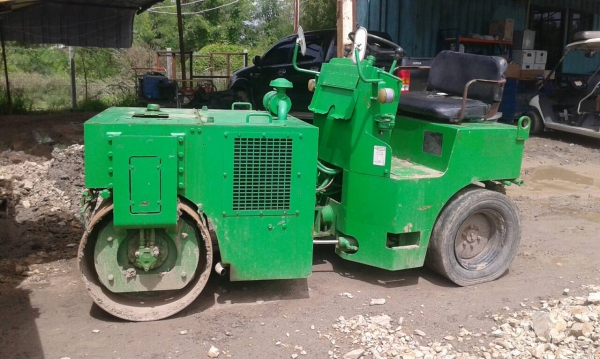 ขายรถบด ซาไก หน้าเหล็ก หลังยาง เครื่องยนต์ ISUZU 3KR  รุ่น TW 25 ราคา 286,000 บาท