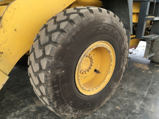 ขาย komatsu WA 320-3 Avance plus