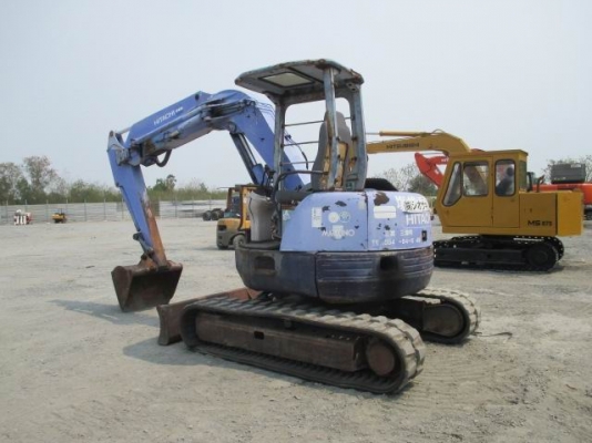 ขายรถขุดเล็ก EX55UR เครื่องยนต์ NISSAN TD23 แทรคยาง รถเก่านอกรถเก่านอก สภาพสวย ราคา 430,000 บาท