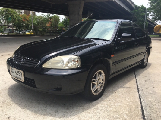 honda civic coupe ปี2000 สีดำ ไม่เคยติดแก๊ส เครื่อง d16y8