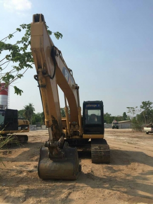 ขาย CAT 320 D กระบอกดำ ต่อรองได้ ติดต่อ คุณ อ๊อฟ พิจิตร 086-737-9991