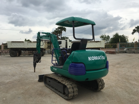 ขายKomatsu pc20-7 มีหัวแย๊ก ขายKomatsu pc20-7 มีหัวแย๊ก