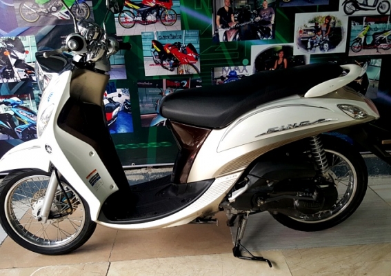 Fino i ลายพรีเมี่ยม สีนํ้าตาล หัวฉีด ช่วยประหยัดน้ำมันขั้นเทพ เครื่องยนต์เดิมๆจากศูนย์ แถม 3 รายการ