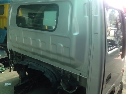 ขายหัวเก๋ง NPR 120 การ์ตูน สภาพสวย