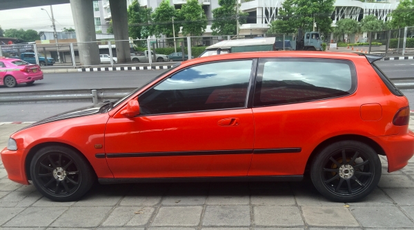 ขายถูกรถพร้อมใช้งานมีเล่มทะเบียนครบรถยอดฮิตภาษี ไม่ขาด  สนใจสอบถามได้