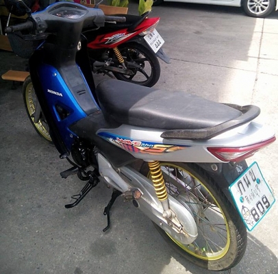 ขายได้ขาย Honda Wave 100u-box