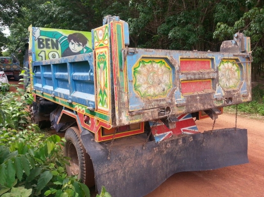 ขายรถดั้ม5คิว เครื่อง165แรง ภายในสวย แอร์เย็น ยางดี เอกสารใบอินวอย ราคา325,000 สนใจโทร 090-8588220คุณนะ 093-3258446คุณบิว หรือเข้าดูสินค้าอื่นๆได้ที่ www.narong2truck.com หรือ www.truck.in.th/498 หรือเพจFacebook ณรงค์ ซื้อขายรถมือสอง (เว็บไซต์ส่วนตัว) หรื