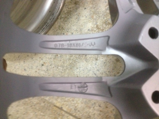 ล้อญี่ปุ่น MANARAY VR5 18 หน้า8ครึ่งหลัง9ครึ่งอ๊อฟ35 5รู114เก็บสีใหม่มาสวยๆ