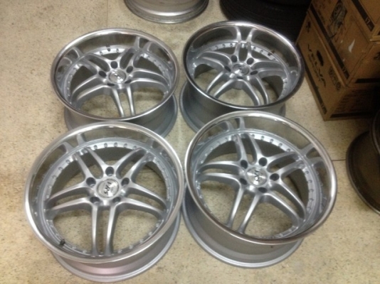 ล้อญี่ปุ่น MANARAY VR5 18 หน้า8ครึ่งหลัง9ครึ่งอ๊อฟ35 5รู114เก็บสีใหม่มาสวยๆ