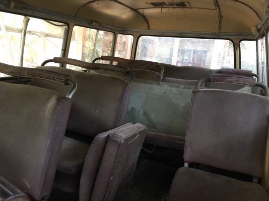 รถ benz ตู้สภาพเดิม ทะเบียนแจ้งจอด เครื่องติดได้ ช่วงล่างต้องเช็ครถจอดนาน เปิดราคาที่ 600,000฿ สนใจสอบถาม 099 814 1980