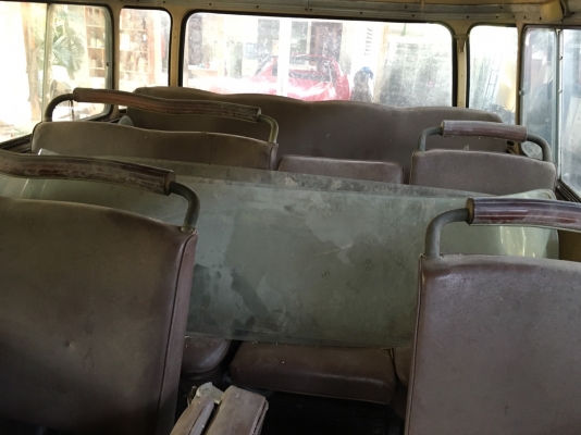 รถ benz ตู้สภาพเดิม ทะเบียนแจ้งจอด เครื่องติดได้ ช่วงล่างต้องเช็ครถจอดนาน เปิดราคาที่ 600,000฿ สนใจสอบถาม 099 814 1980