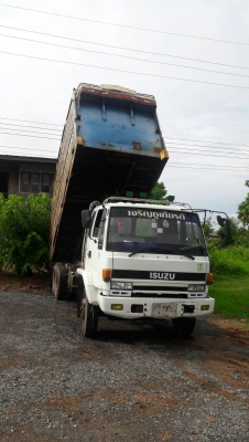 ขาย10ล้อISUZU ROCKY ครัชซีแท้ เครื่องส้ม185แรง ดั้มพ์เกษตร 1เพลา+สโลว์กลาง พวงมาลัยเพาว์เวอร์ เบรกทิฟฟี่ เครื่องดี ครัชซีสวย เอกสารพร้อมโอน ขายสดและจัดไฟร์แนนซ์ ด.บ8/ปี ดูรถได้ที่ อ.ประทาย จ.นครราชสีมา TEL.0857698049 0887115178 ID LINE ps5599 (ราคา560000$