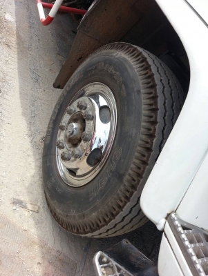 ขายISUZU DECA เพลาเดียว ไม่ดั้ม 240แรง ปี2540