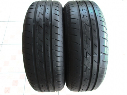 ขายยาง BRIDGESTONE EP200 195-60-15 ปี2314 สวยๆ 1คู่