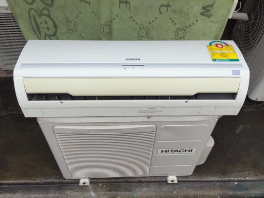 **** ขายแอร์ HITACHI 12500 BTU สภาพสวย ****