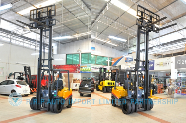 ขายรถโฟล์คลิฟท์มือสอง TCM รุ่น FHD25I3A-2Z500319  ราคา 445,000 บาท นำเข้าจากประเทศญี่ปุ่น 100\% ไม่เคยใช้งานในประเทศไทย